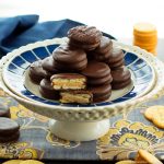 best-chocolate-peanut-butter-ritz-crackers-recipe