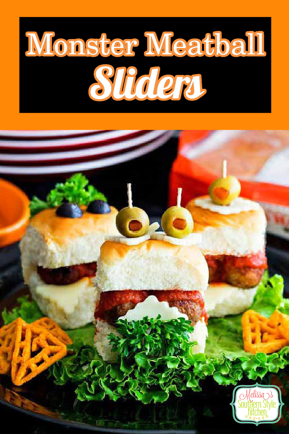These too cute to be scary little Monster Meatball Sliders are the perfect snacks for your tiny characters this Halloween #meatballsliders #monstermeatballsliders #slidersrecipes #sliders #italiansmeatballs #partyfood