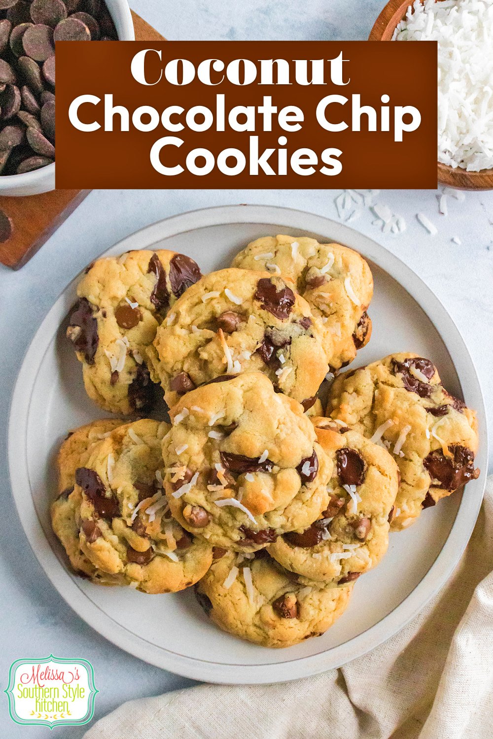 Bake a small batch of Coconut Chocolate Chip Cookies for dessert! #coconutcookies #chocolatechipscookies #coconutchocolatechipcookies #cookierecipes #holidaybaking #christmascookies via @melissasssk