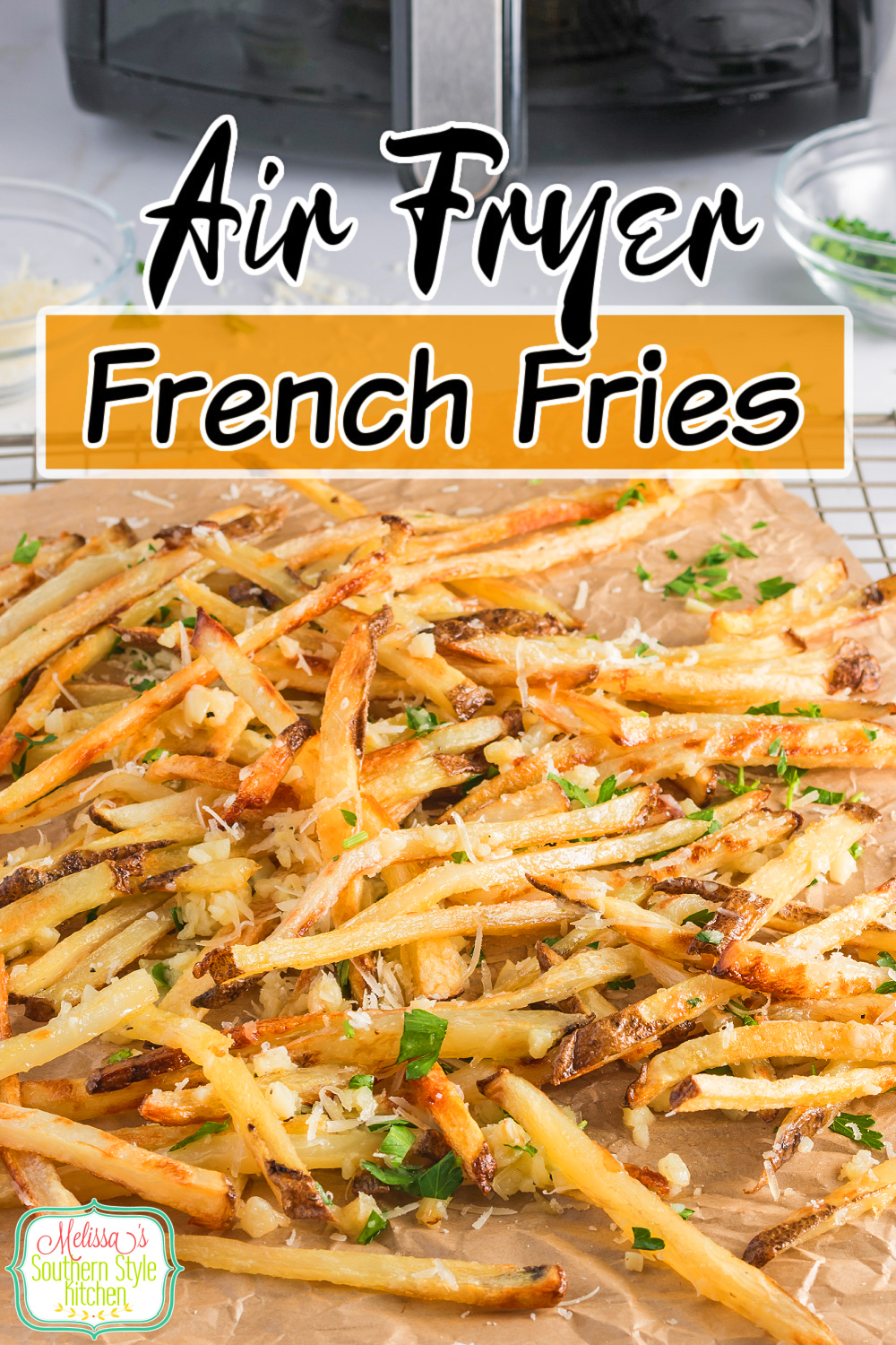 Enjoy these crisp Air Fryer French Fries as a quick and easy side dish. #easyfrenchfriesrecipe #frenchfries #airfryerrecipes #airfryerfries #homemadefrenchfries #airfriedfrenchfries via @melissasssk