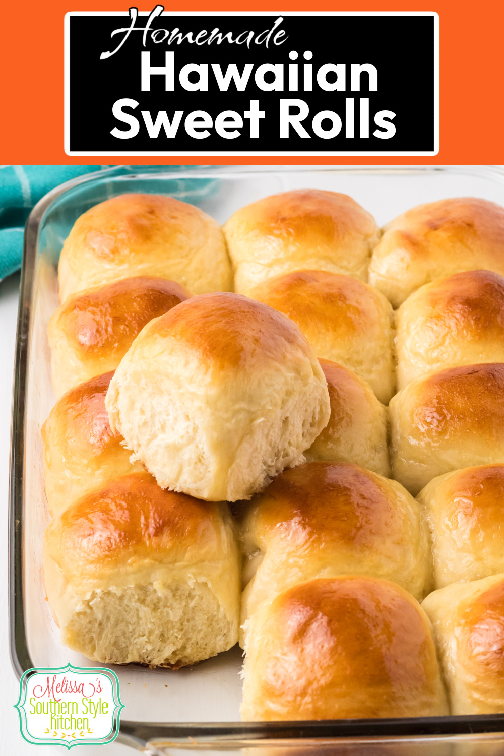 These Homemade Hawaiian Sweet Rolls are sweet and buttery making them a delicious choice for serving at any meal #hawaiiansweetrolls #copycatHawaiiansrolls #homemaderolls #rollsrecipe #easyrolls #dinnerrolls