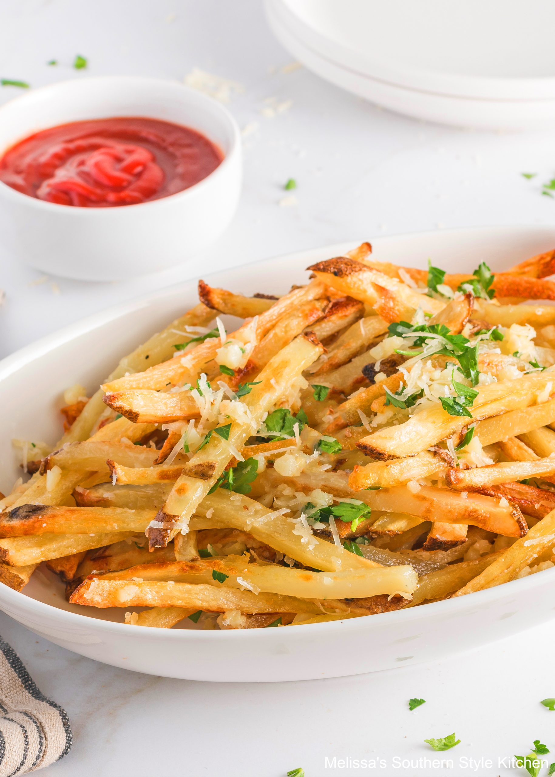 oven-fried-french-fries-with-garlic