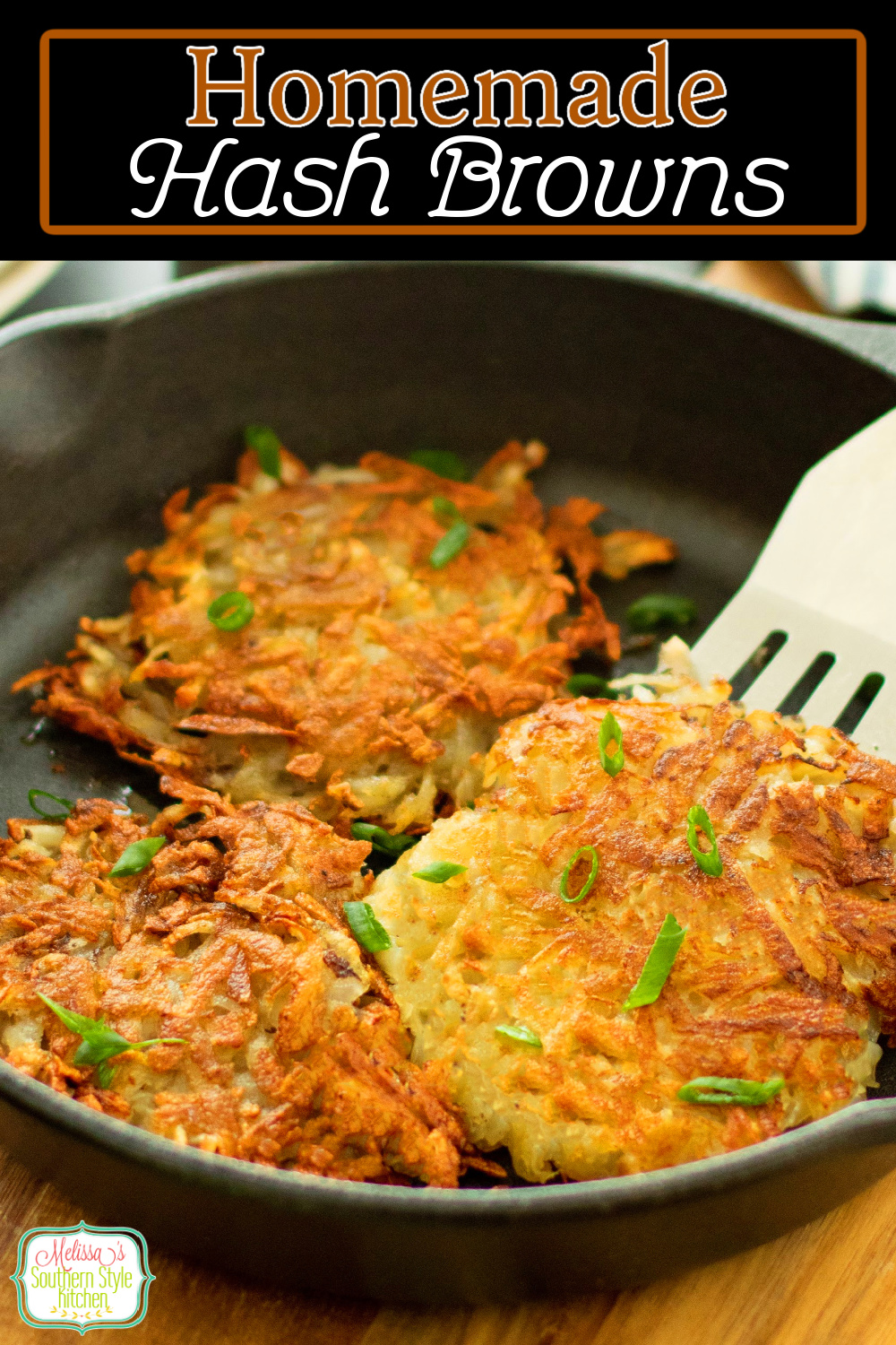 These Homemade Hash Browns are the perfect side dish for breakfast, brunch, lunch or dinner. #hahsbrowns #potatoes #hashbrownpotatoes #easypotatorecipes #breakfastrecipes #southernhashbrowns #hashbrownrecipes