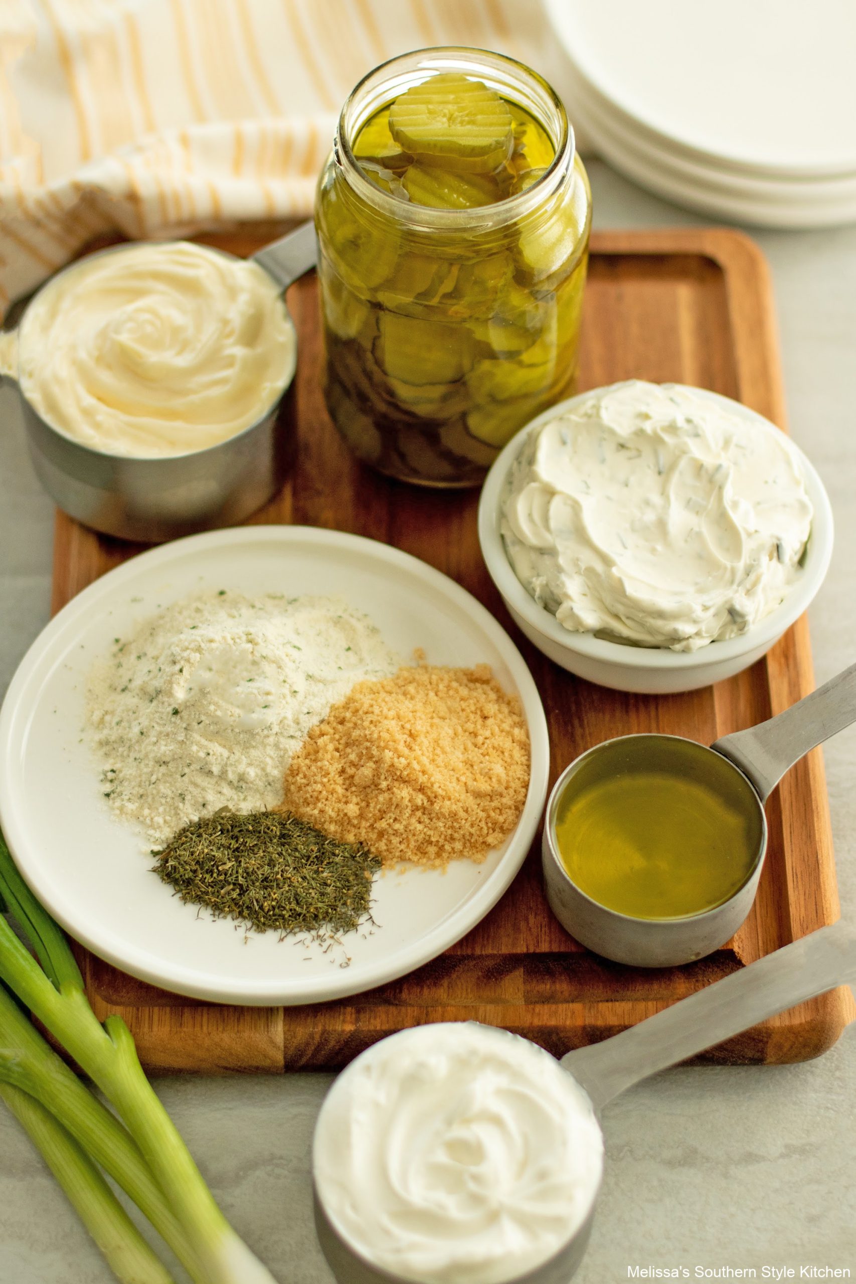 how-do-you-make-dill-pickle-dip