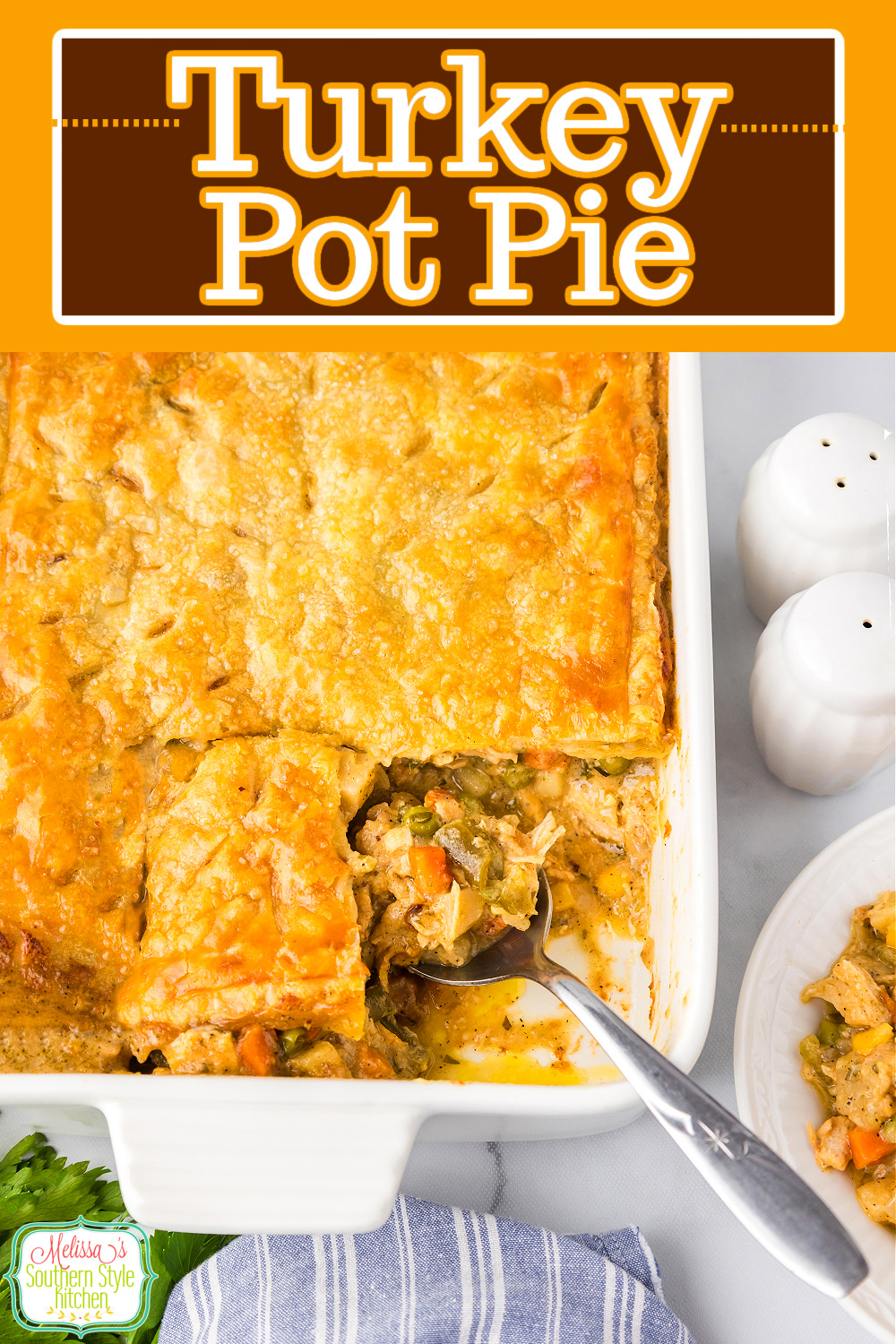 This Turkey Pot Pie recipe features a puff pastry crust making it a tasty way to use leftover turkey from the holidays or chicken all year. #turkeyrecipes #leftoverturkey #potpie #chickenpotpie #turkeypotpie #puffpastryrecipes via @melissasssk
