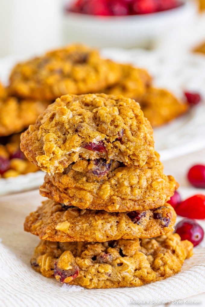 easy-cranberry-oatmeal-cookies