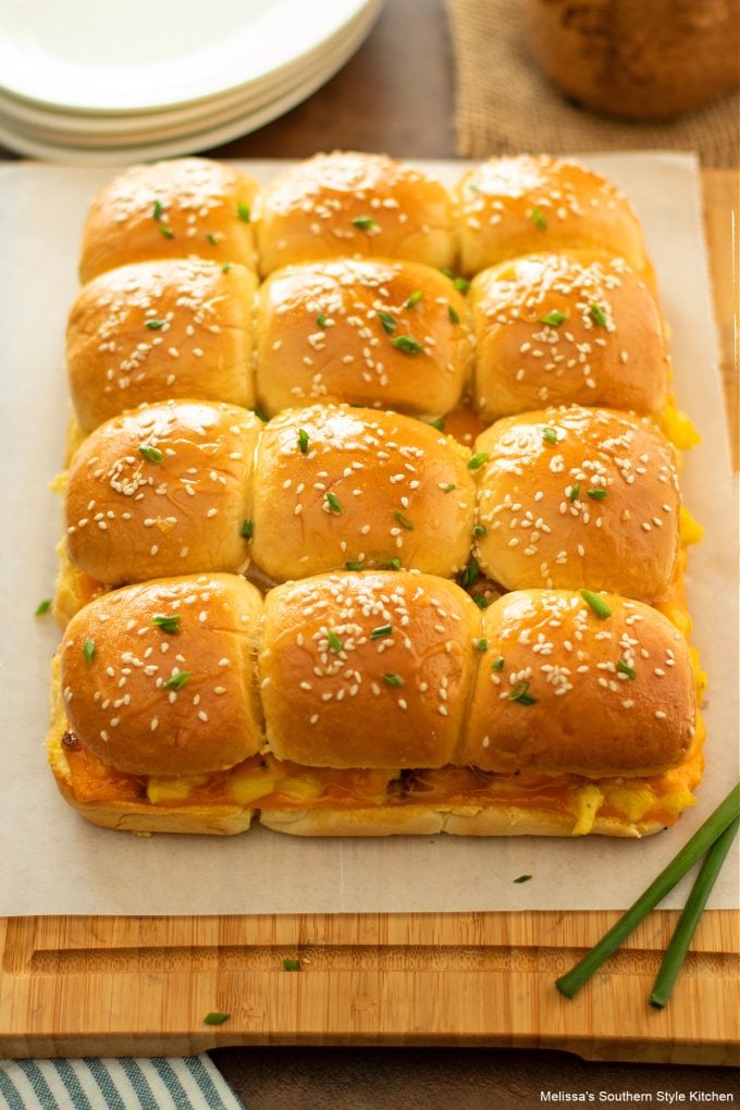 sausage-egg-and-cheese-sliders