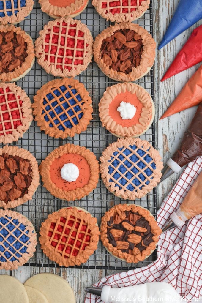 royal-icing-on-sugar-cookies