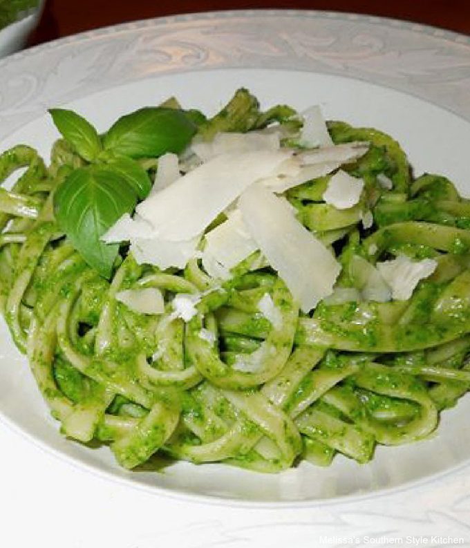 pesto-with-pine-nuts-pasta