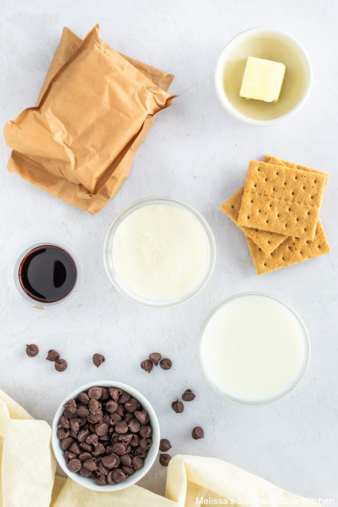 ingredients-to-make-chocolate-eclair-cake