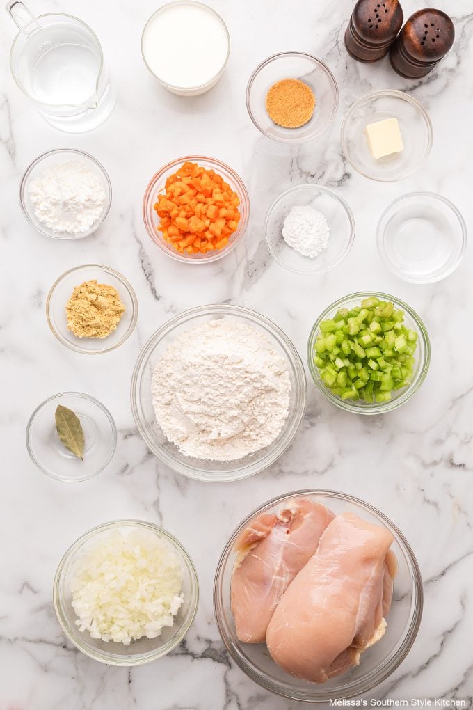 southern-chicken-and-dumpling-ingredients